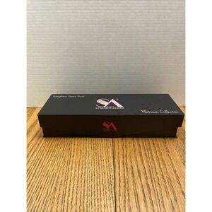 Straight Ahead Straightner Ceramic BRUSH Platinum Collection